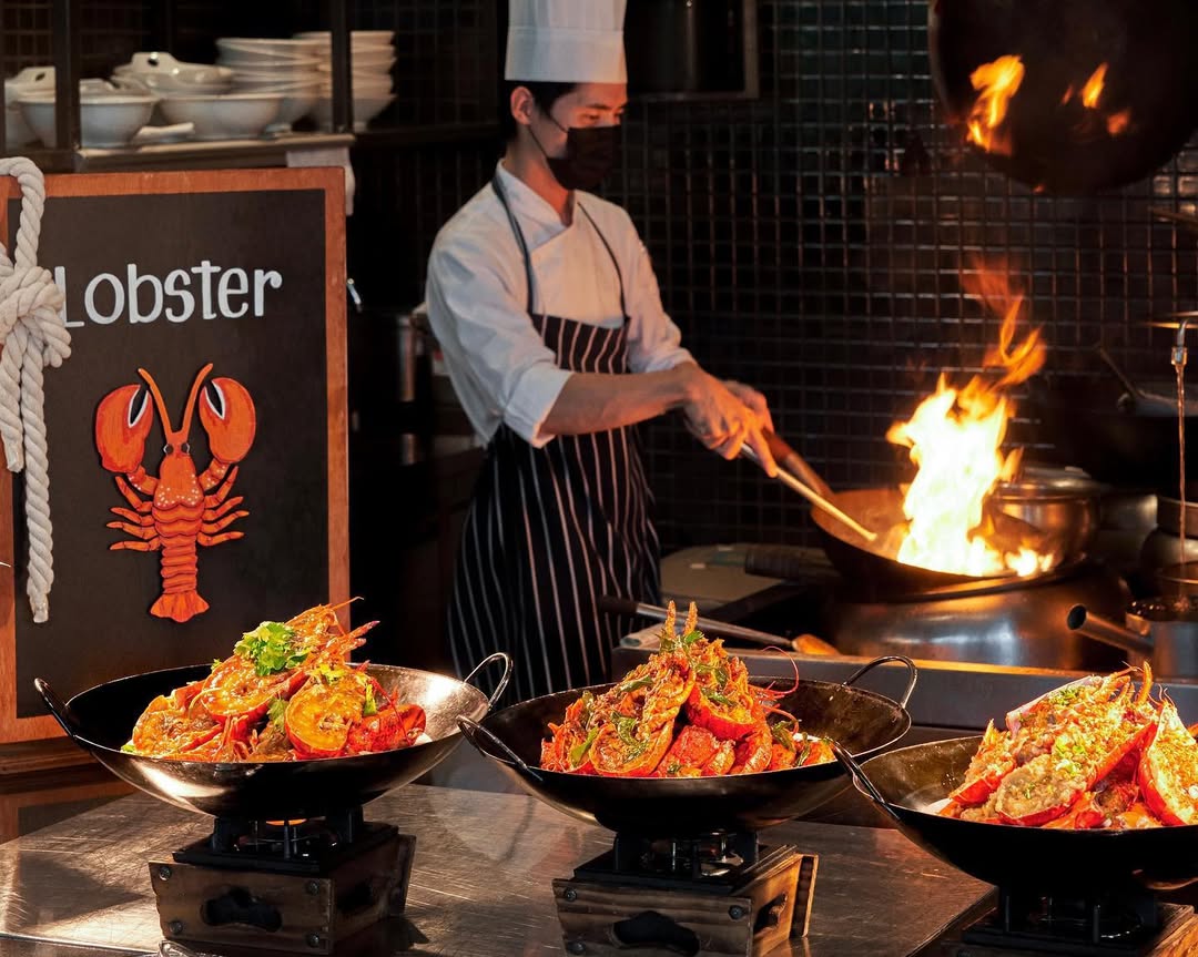 Parkroyal Big Stripes Apron _1